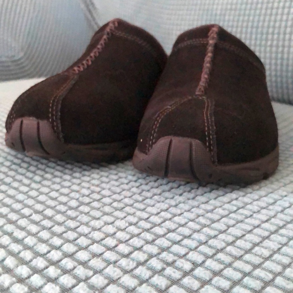 Black comfy shoes leather upper, easy sprint